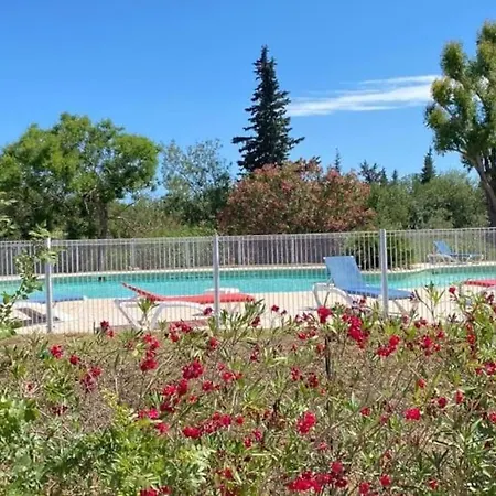 4 Avec Piscine Frejus