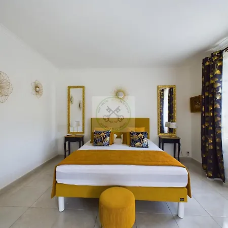 Villa 4 Avec Piscine *