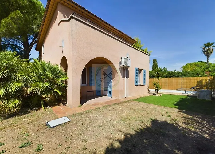 Villa Tous Commerces 3km Des Plages Fréjus